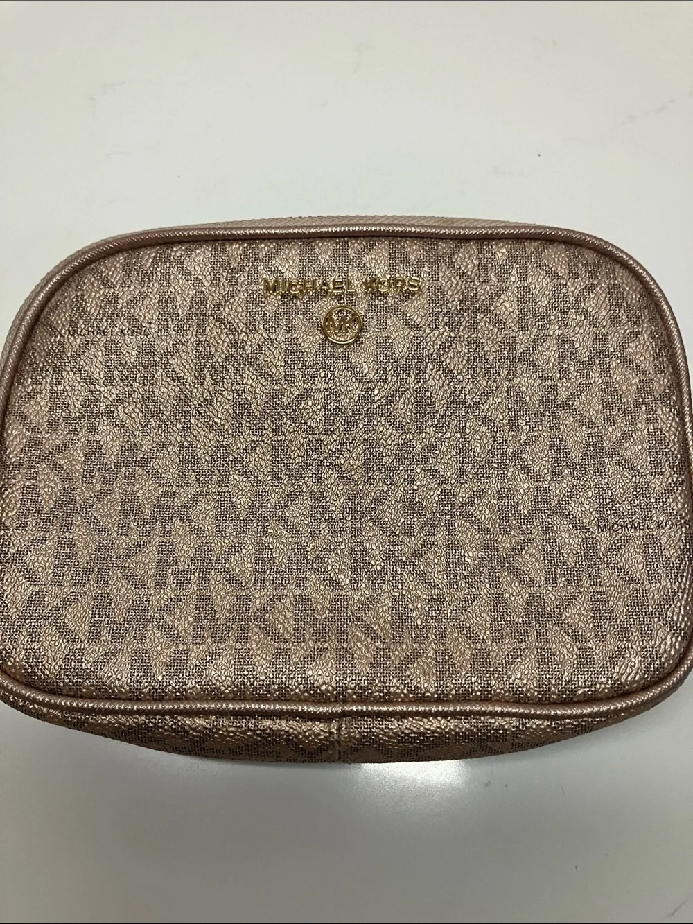 Michael Kors compact cosmetic
